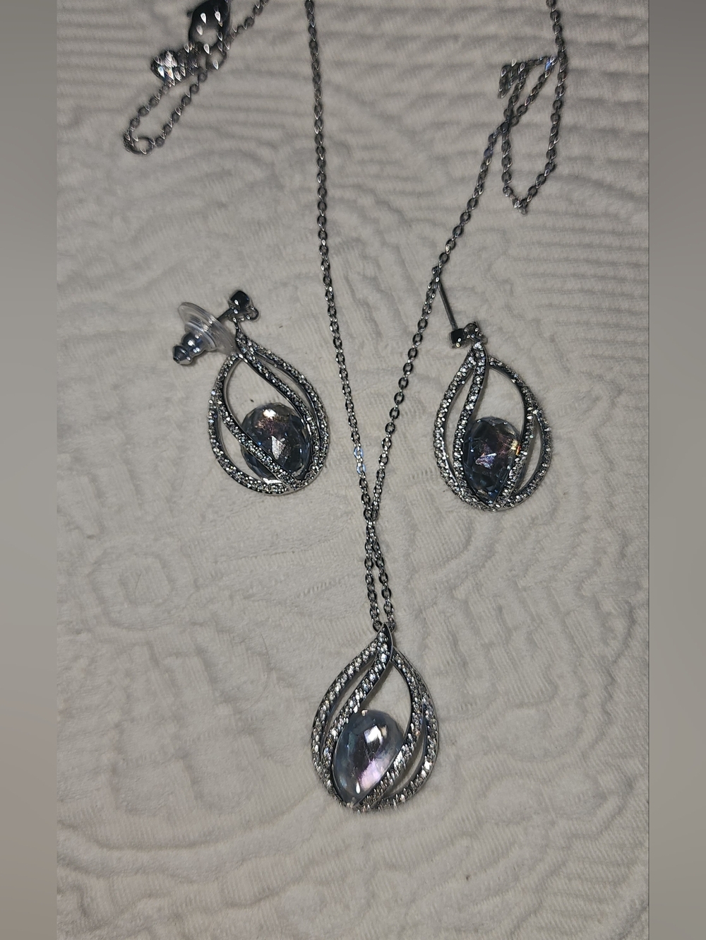 Swarovski Silver Teardrop Crystal Necklace and Earring Set